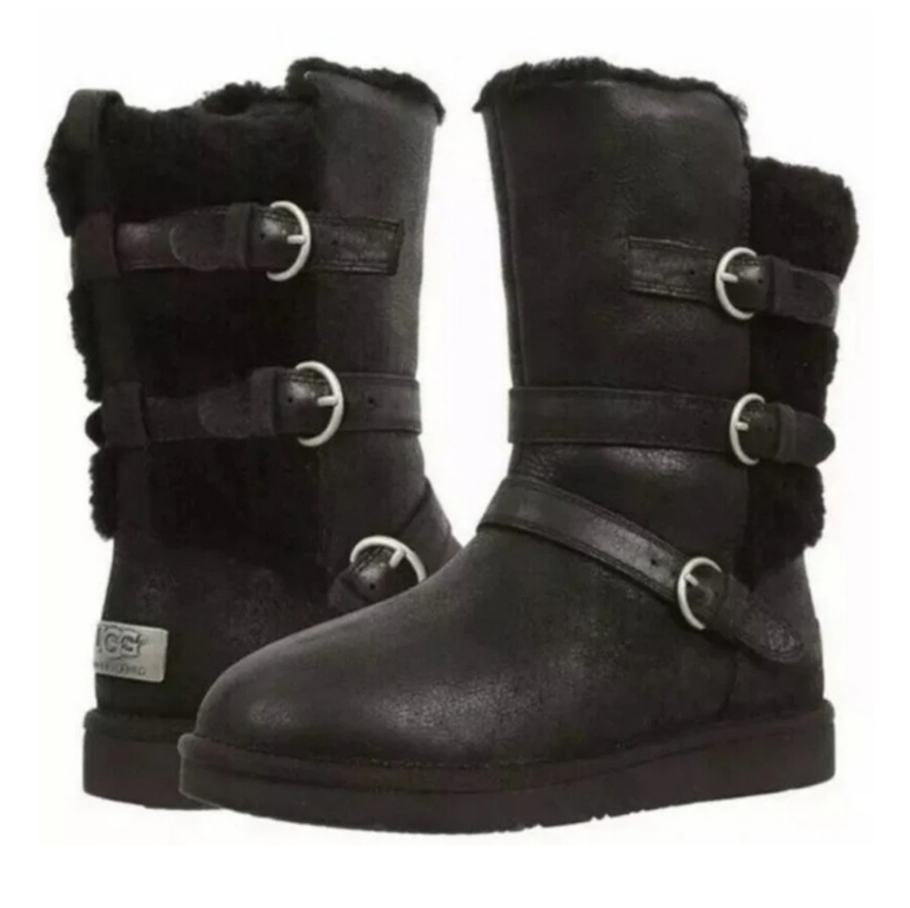 UGG Becket Shearling Leather Biker Boots Size 9